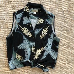 Vintage 90s Tommy Bahama Silk Sleeveless Blouse